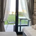 Sea View Apartament *